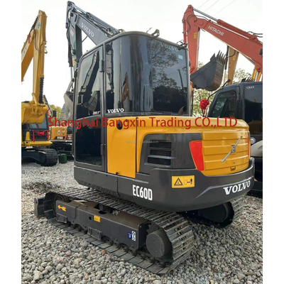 Δεύτερο χέρι VOLVO EC60D Μίνι Excavator με αρχική υδραυλική βαλβίδα και κινητήρα ISUZU