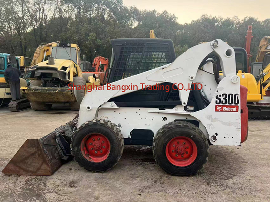 Λιγότερες ώρες εργασίας S300 Bobcat φορτιστή σκίτ και στροφής σε καλή κατάσταση για επιθεώρηση