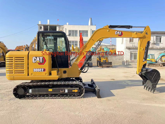 Μικροεκσκαφέας CAT 306E2 με χαμηλές ώρες εργασίας και σχεδόν σε κατάσταση χρήσης κατασκευασμένος το 2021