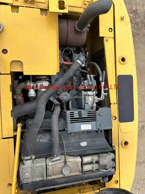 Η Komatsu PC130-7 εξοπλισμός εξορυκτών με δωρεάν αποστολή και 700 ώρες εργασίας