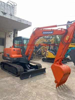 Χρησιμοποιούμενη Mini Crawler Excavator Doosan DX60 με αρχική υδραυλική αντλία EPA/CE πιστοποιημένη