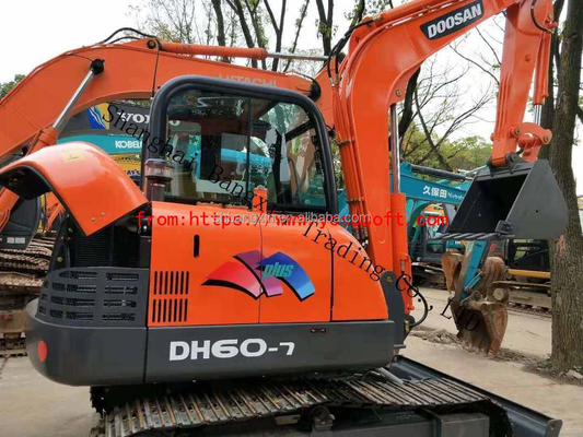 700 ώρες εργασίας Χρησιμοποιείται Doosan DH60-7 Crawler Excavator με 1 και μετά την πώληση υποστήριξη