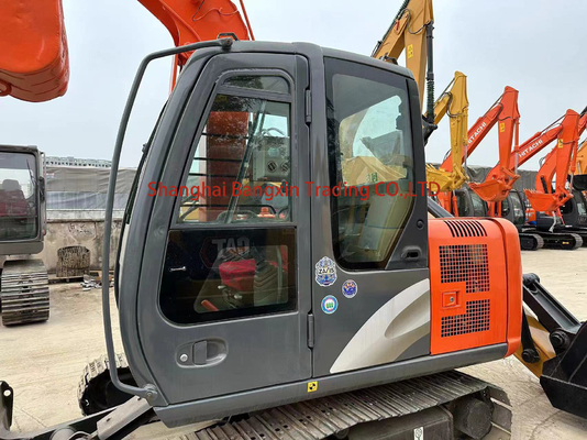 Χρησιμοποιούμενος εξορυκτής Hitachi ZX60 Mini με ισχυρή ισχύ και υδραυλική σταθερότητα