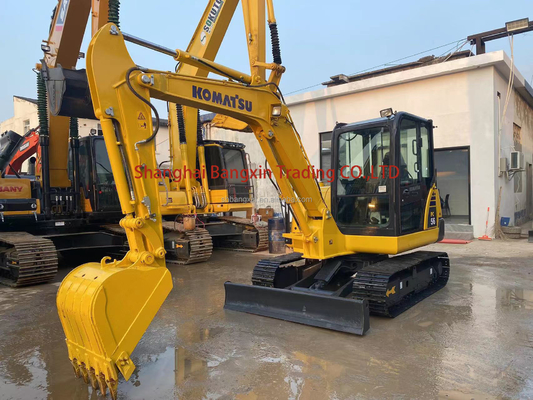 Χρησιμοποιούμενη εκσκαφέας Komatsu PC56 με χωρητικότητα 0.25 κουβάδων και βάρος μηχανής 5600 KG