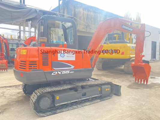Χρησιμοποιούμενος εξορυκτής Doosan DX55-9C με ισχύ 36,2 KW και βάρος 5500 KG