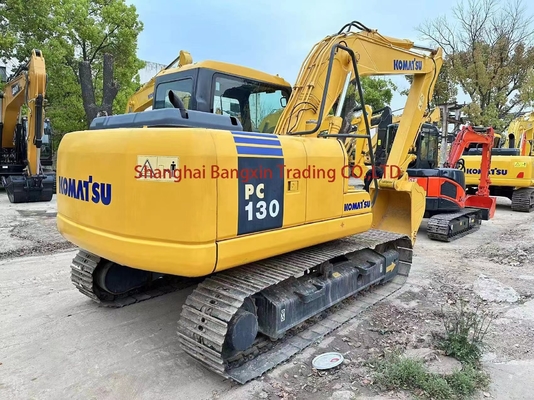 Ο εξορυκτής PC130-7 της Komatsu χρησιμοποιείται με ισχυρή ισχύ και υδραυλική σταθερότητα σε καλή κατάσταση