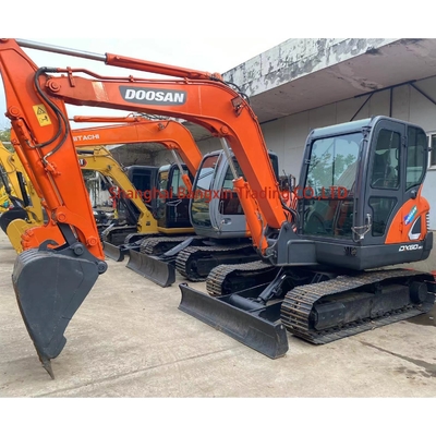 Καλύτερο χρησιμοποιημένο Doosan DX60 Crawler Excavator με αρχικό υδραυλικό κύλινδρο στη Σαγκάη