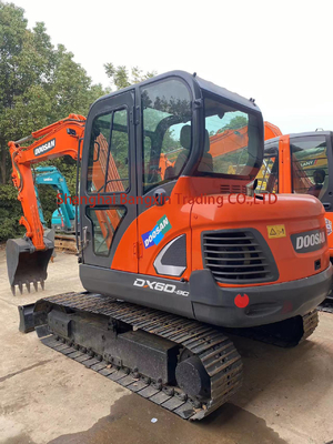 Καλύτερο χρησιμοποιημένο Doosan DX60 Crawler Excavator με αρχικό υδραυλικό κύλινδρο στη Σαγκάη