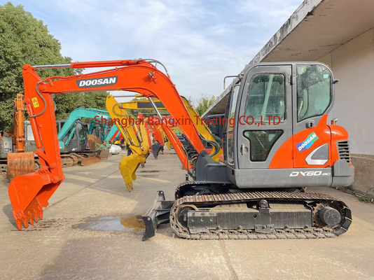 Καλύτερη μεταχειρισμένη μίνι εκσκαφέας Doosan DX60 στη Σαγκάη με πιστοποίηση EPA / CE