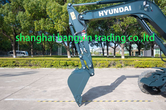 Αξιοκίνητος μεταχειρισμένος εξορυκτής Hyundai HW60 με κινητήρα Cummins σε καλή κατάσταση