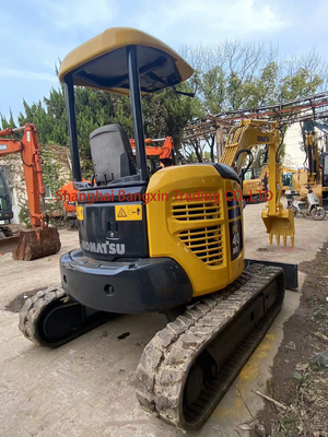 Εμπόριο Χρησιμοποιούμενη Εκσκαφέας Komatsu PC40MR-3 με χωρητικότητα 0.19 κουβάς και βάρος 4000 KG