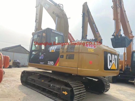 Χρησιμοποιούμενη εκσκαφική μηχανή Cat 320D2 με αρχική υδραυλική αντλία και 700 ώρες εργασίας