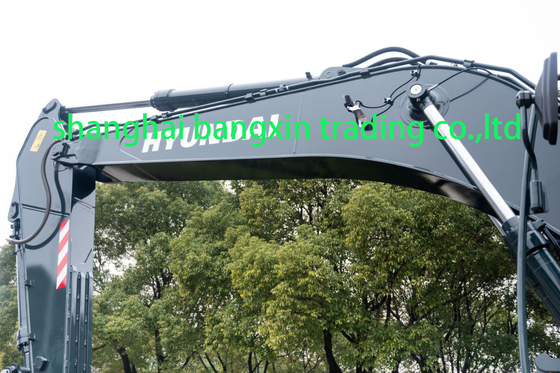 Χρησιμοποιούμενη εκσκαφική μηχανή Hyundai HX220L για μηχανική κατασκευή