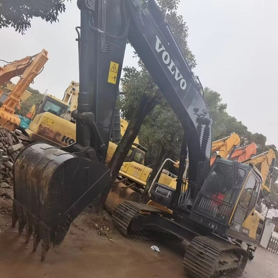 Χρησιμοποιούμενος εξορυκτής Volvo EC210D με λειτουργικό βάρος 21 τόνων και πιστοποίηση EPA/CE