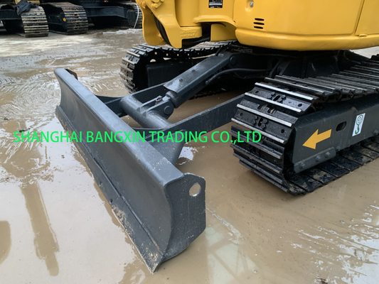 Φθηνό μεταχειρισμένο Komatsu PC35 Mini Excavator από την Ιαπωνία με αρχικό υδραυλικό κύλινδρο